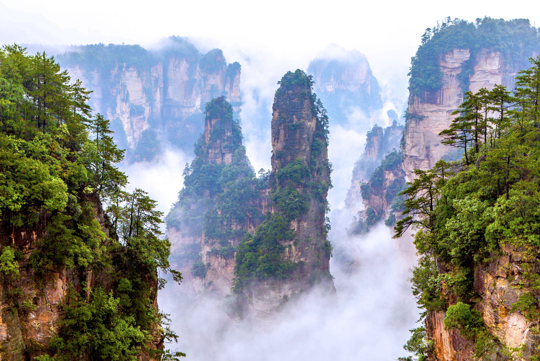  【重慶x湖南】2026萬象之都重慶武隆、阿凡達張家界奇幻峰林、雙省深度8日(自由行)