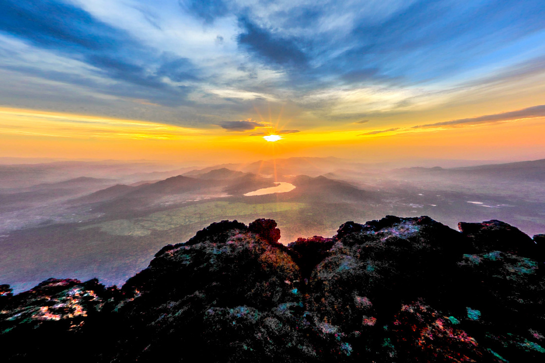 一生必挑戰，2026年攻頂日本富士山講座(11-1月場次)